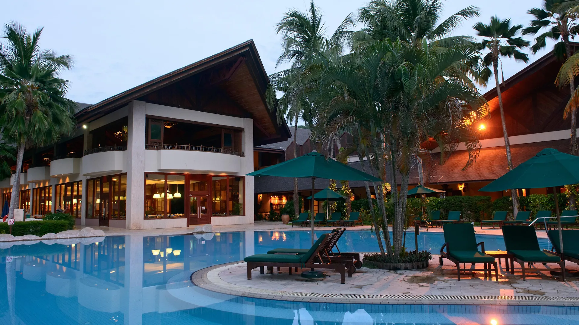 Nexus Resort & Spa Karambunai Kota Kinabalu