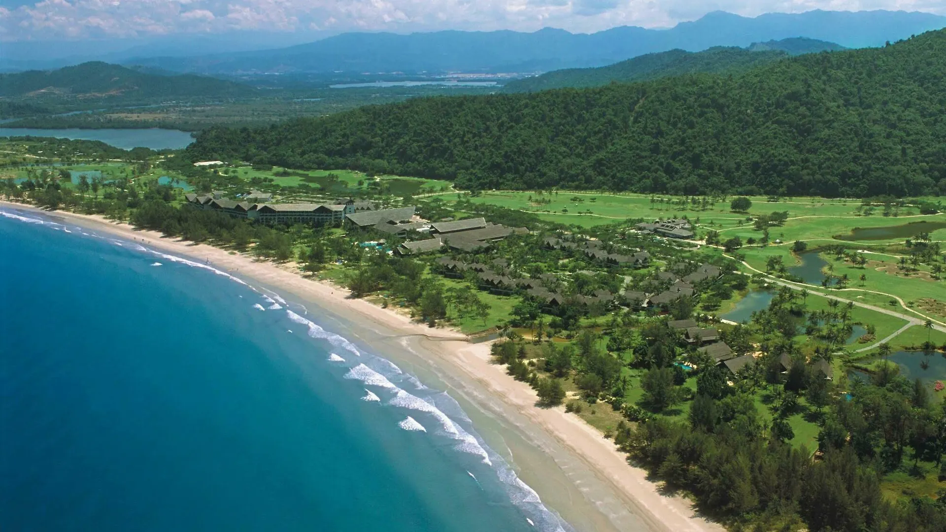 Nexus Resort & Spa Karambunai Kota Kinabalu